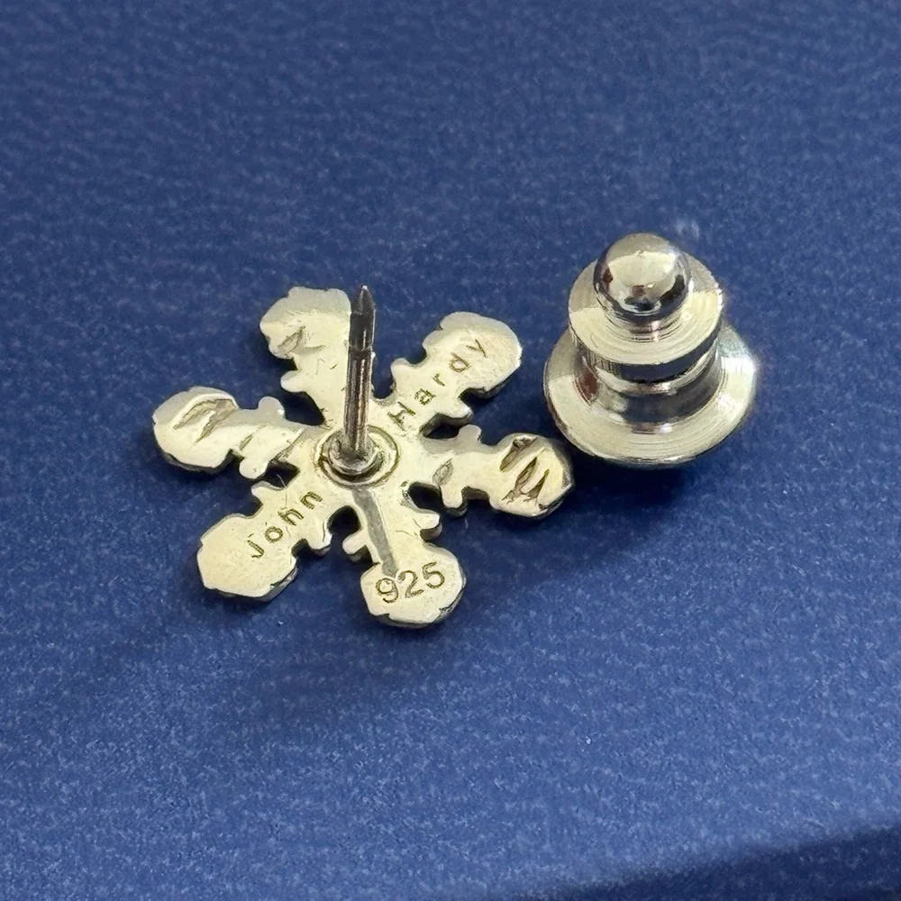 John Hardy .925 Sterling Silver Snowflake Pin / Tie Tac